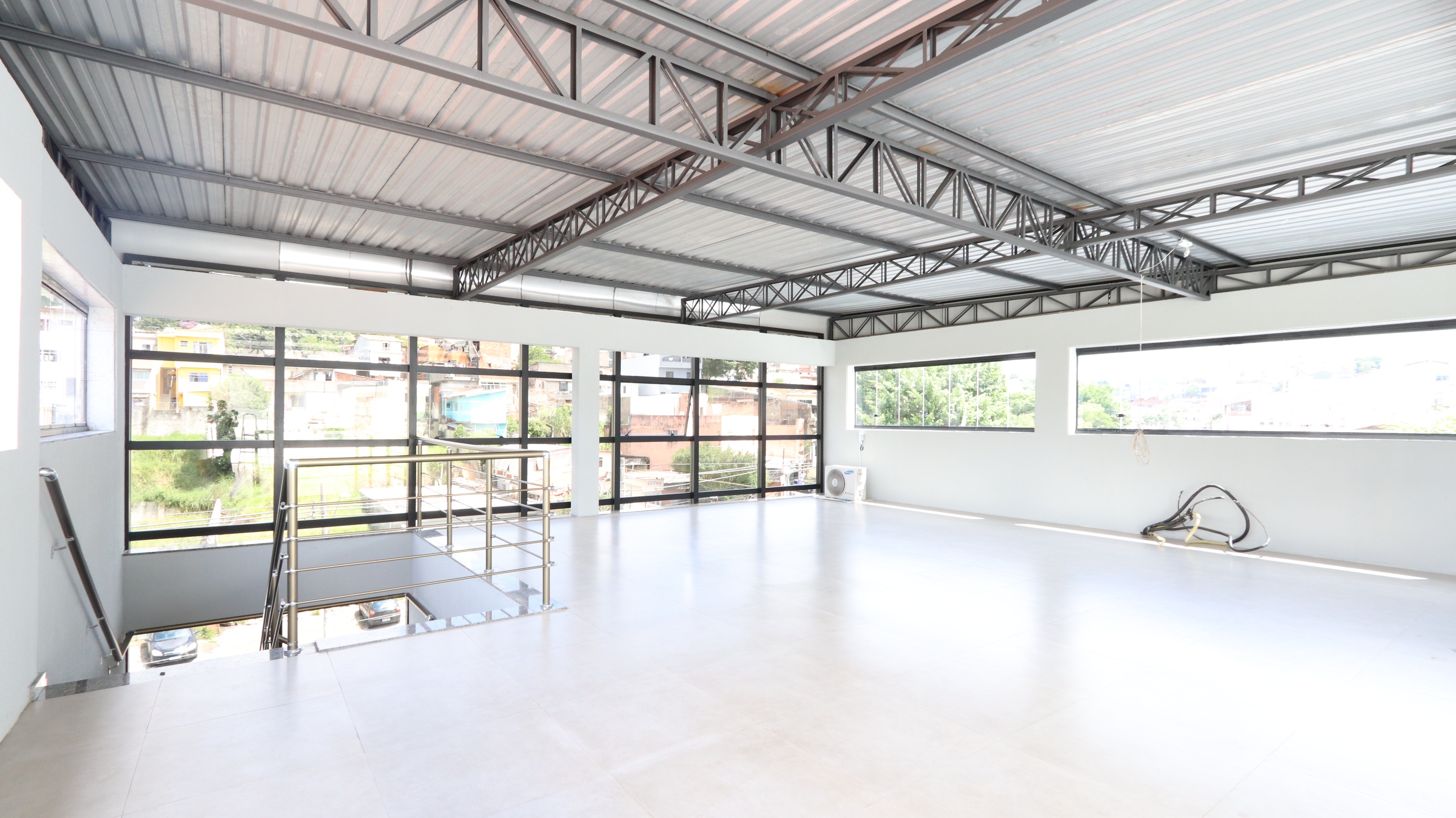 Galpão Industrial com 777.07m² para Venda – Santo André