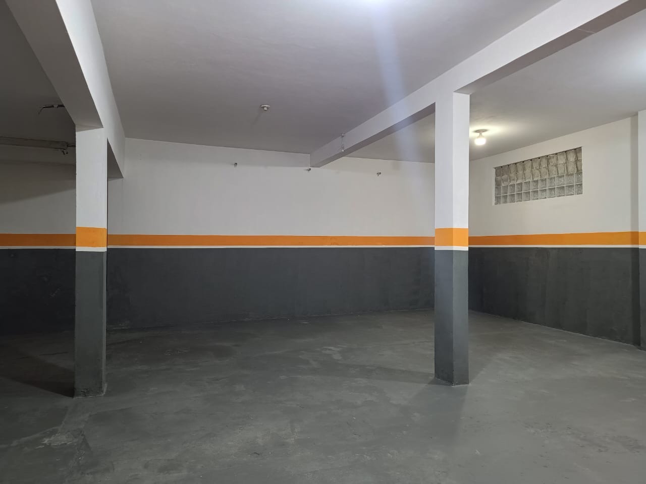 Galpão Industrial com 448.4m² para Aluguel – Diadema