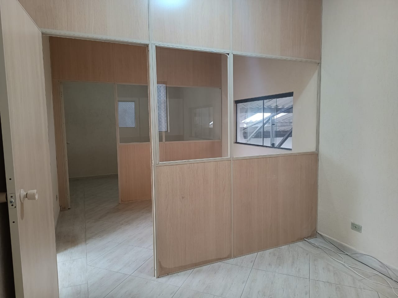 Galpão Industrial com 448.4m² para Aluguel – Diadema