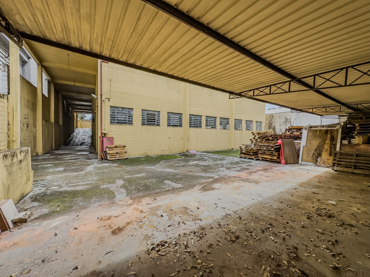 Galpão Industrial com 2942m² para Aluguel e Venda – Diadema