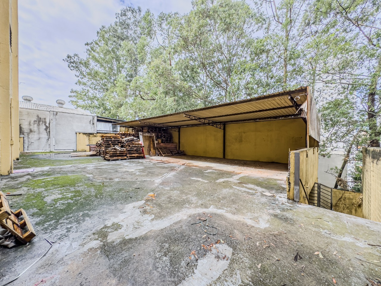 Galpão Industrial com 2942m² para Aluguel e Venda – Diadema