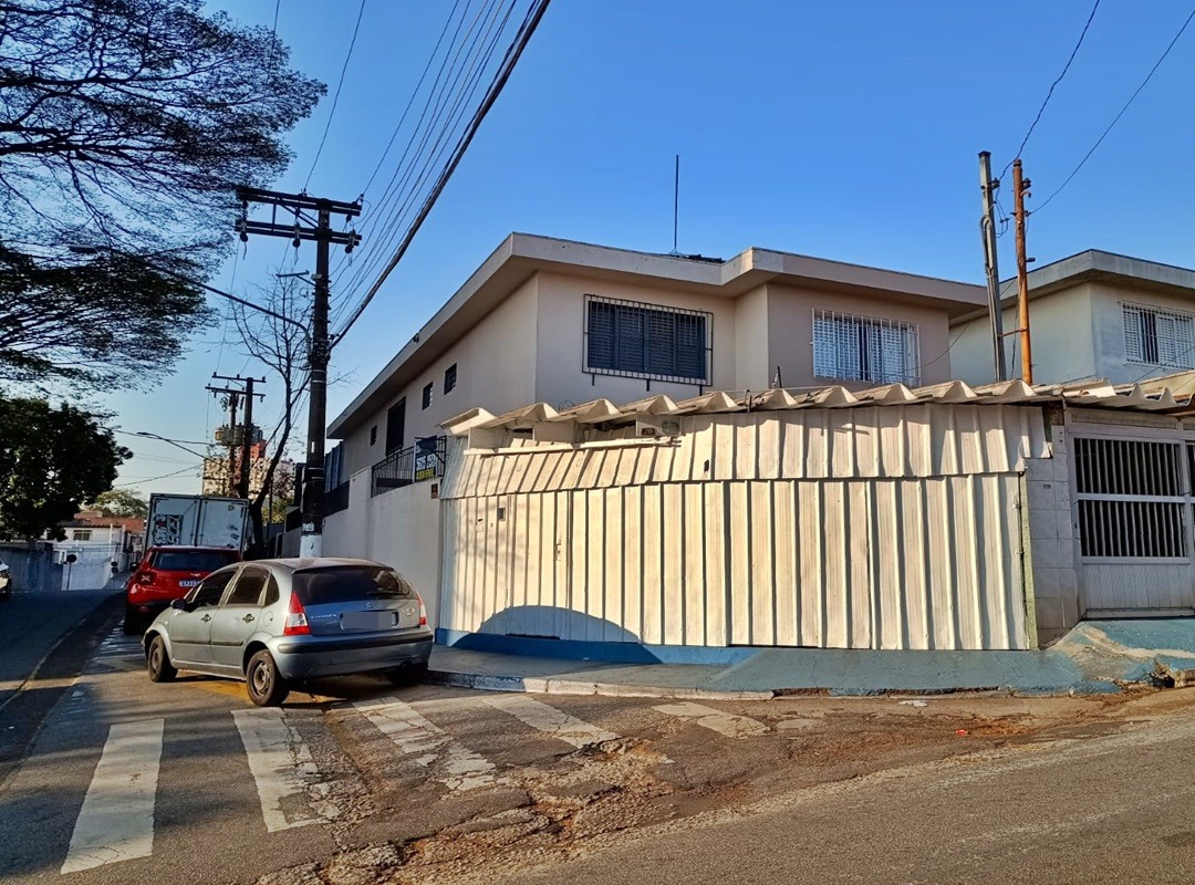 Casa Comercial com 196.76m² para Venda – Diadema