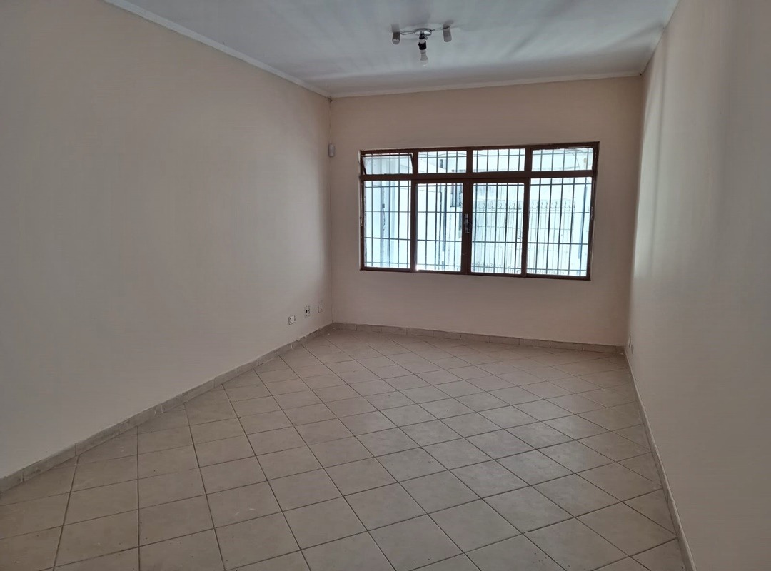 Casa Comercial com 196.76m² para Venda – Diadema