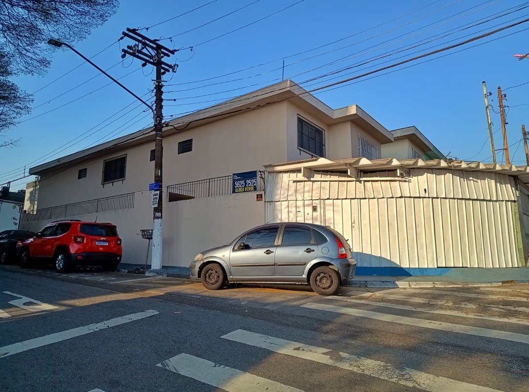 Casa Comercial com 196.76m² para Venda – Diadema