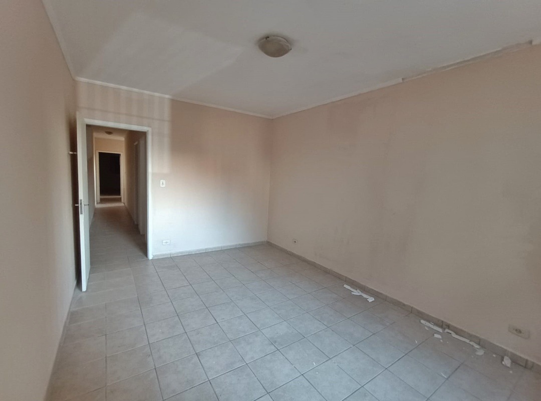 Casa Comercial com 196.76m² para Venda – Diadema