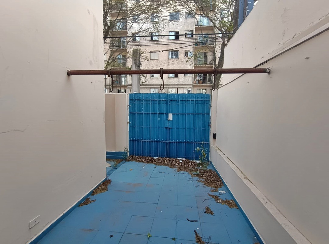 Casa Comercial com 196.76m² para Venda – Diadema