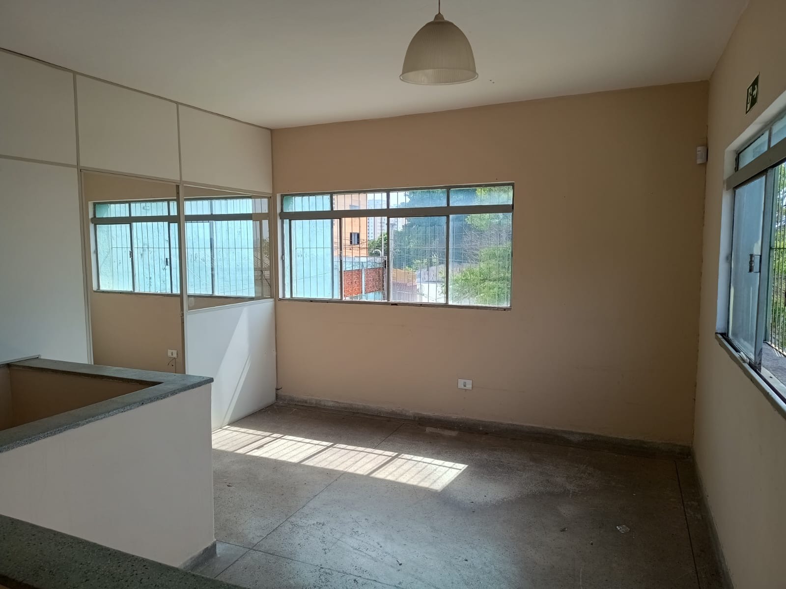 Galpão Industrial com 1049.09m² para Aluguel – São Bernardo do Campo