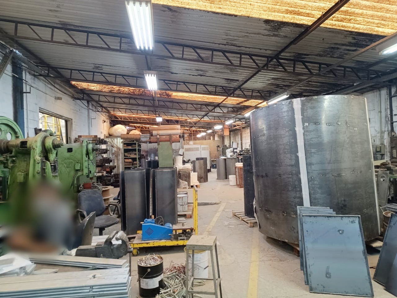 Galpão Industrial com 1811m² para Aluguel e Venda – Diadema