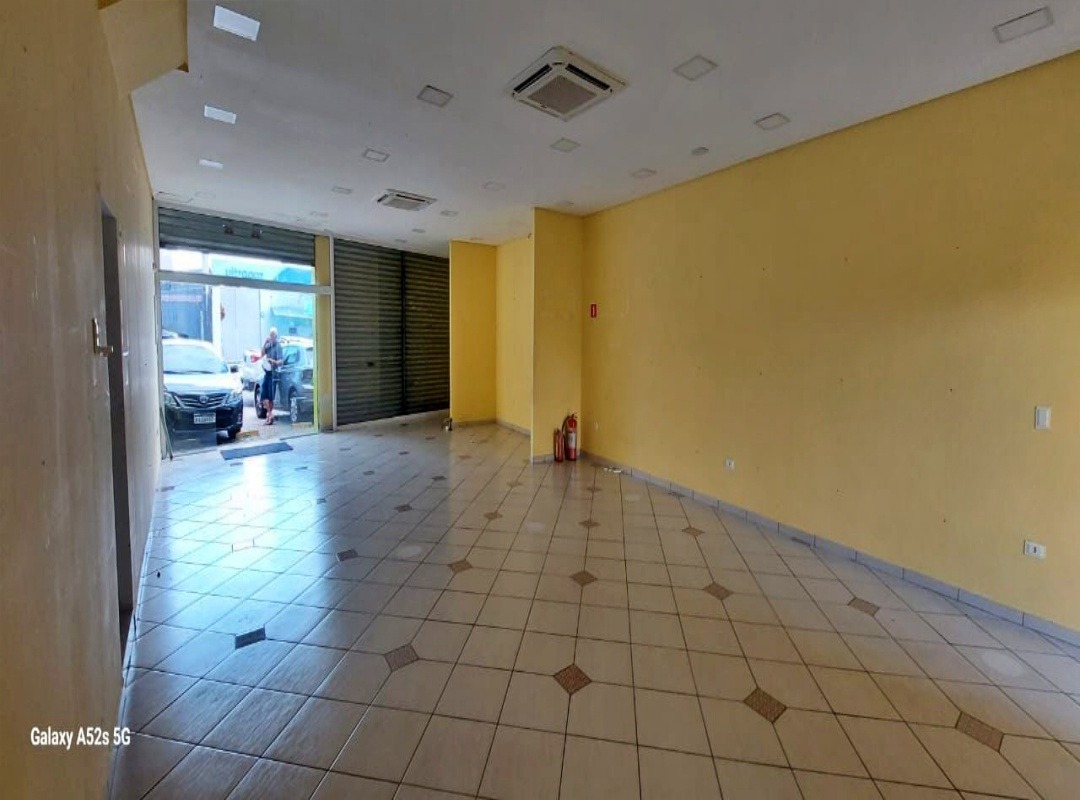 Salão Comercial com 120m² para Aluguel – Diadema