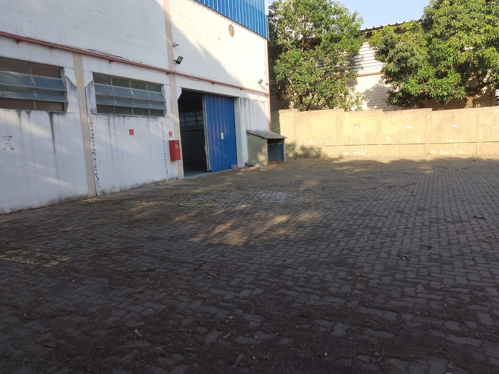 Galpão Industrial com 2646m² para Aluguel e Venda – Jundiaí