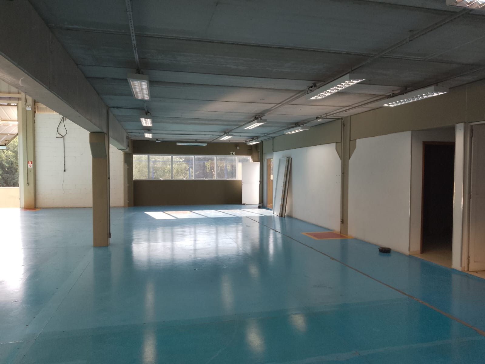 Galpão Industrial com 2646m² para Aluguel e Venda – Jundiaí