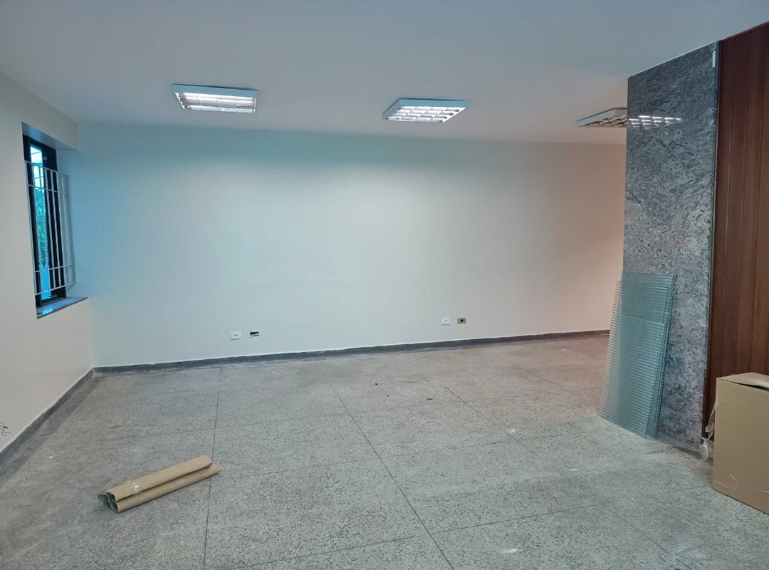 Galpão Industrial com 613.64m² para Aluguel – Diadema