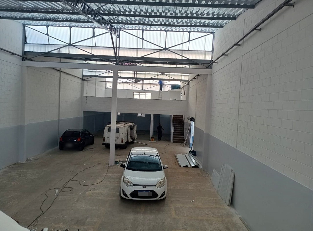 Galpão Industrial com 613.64m² para Aluguel – Diadema
