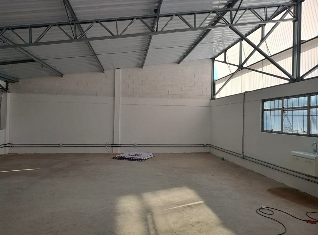 Galpão Industrial com 613.64m² para Aluguel – Diadema