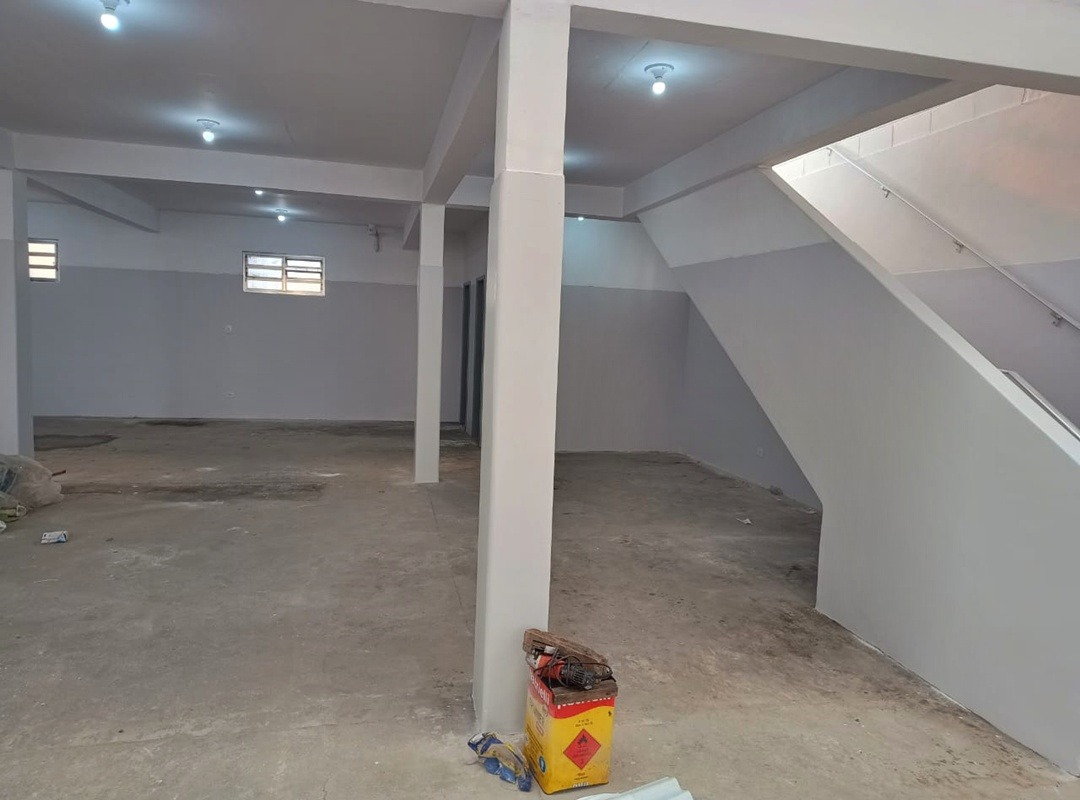 Galpão Industrial com 613.64m² para Aluguel – Diadema