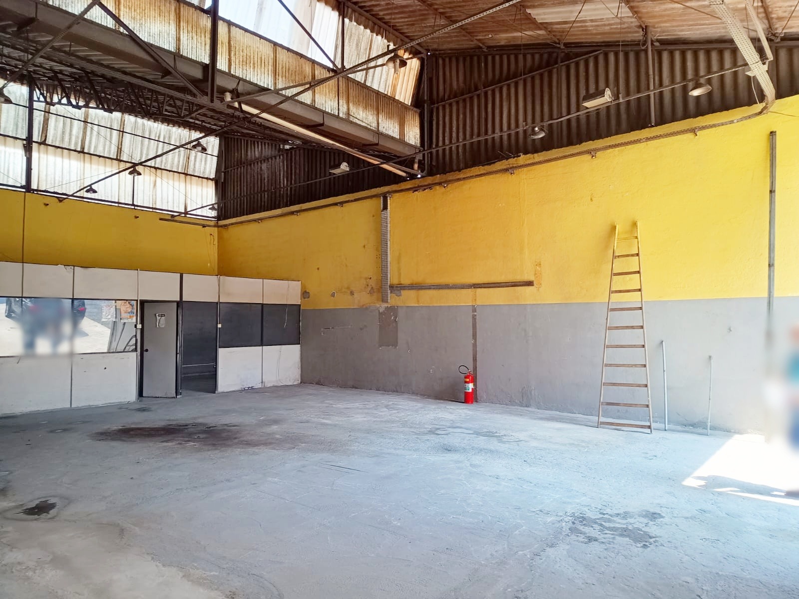 Galpão Industrial com 450.75m² para Aluguel – Diadema