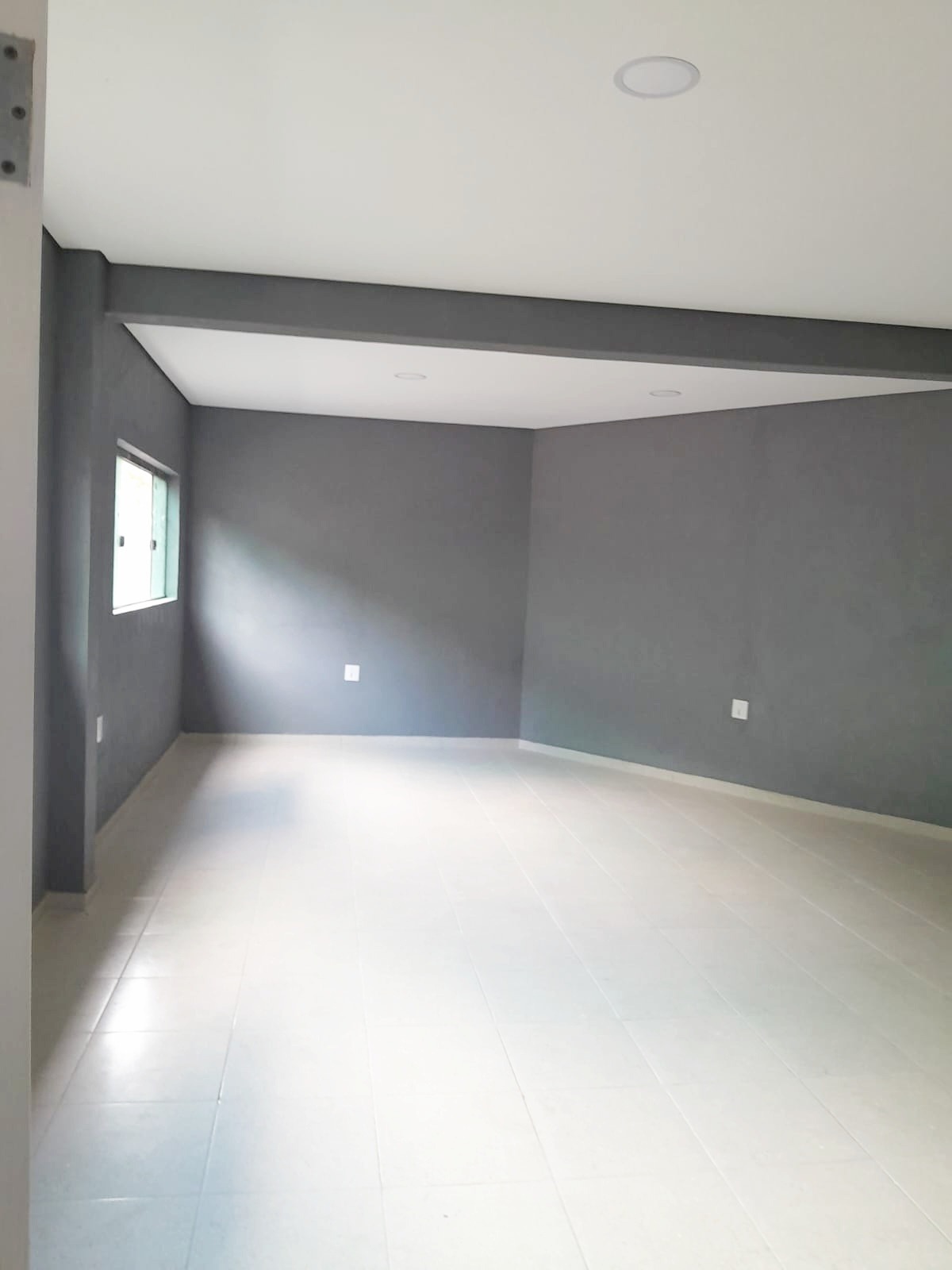 Galpão Industrial com 820m² para Aluguel – Itapecerica da Serra