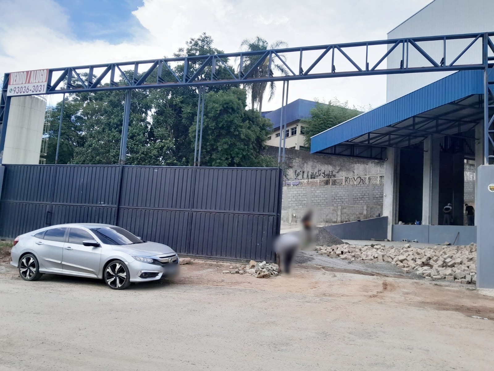 Galpão Industrial com 820m² para Aluguel – Itapecerica da Serra