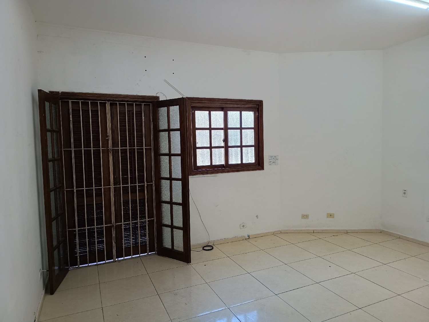 Sala Comercial com 28.93m² para Aluguel – Diadema
