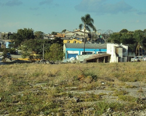 Terrenos e Áreas com 0m² para Venda – Diadema