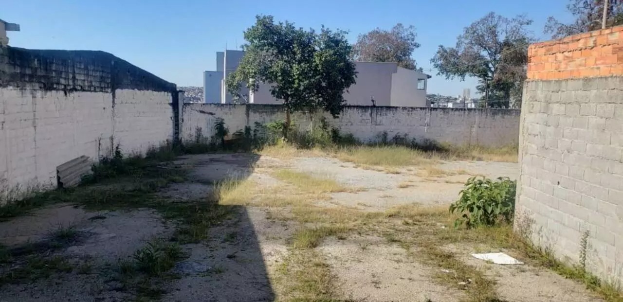 Terrenos e Áreas com 0m² para Aluguel – Santo André