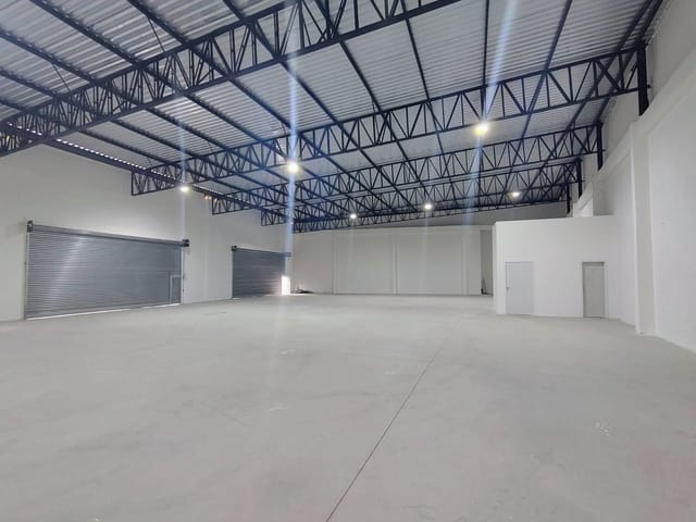 Salão Comercial com 206.91m² para Aluguel – Diadema