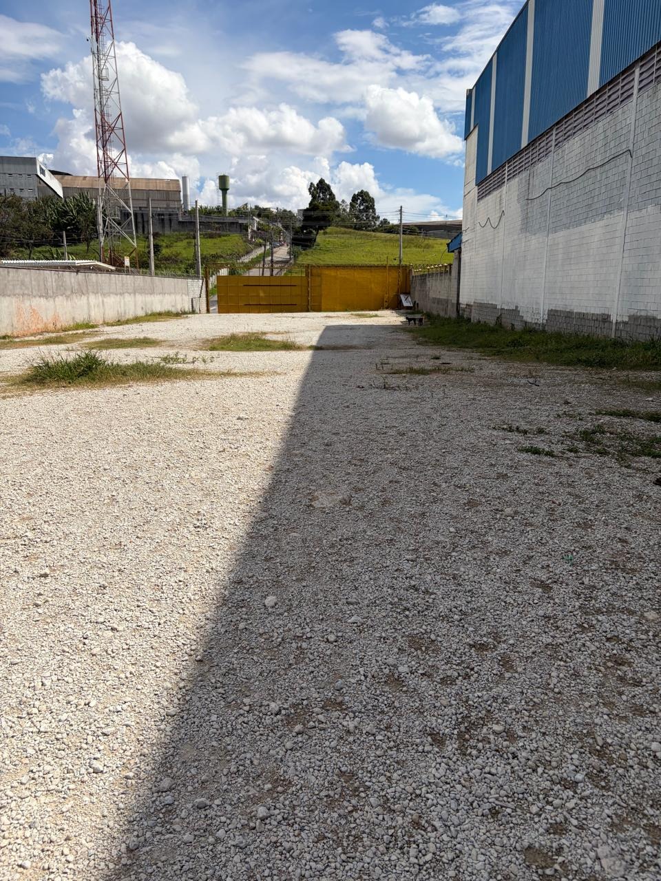 Terrenos e Áreas com 0m² para Aluguel – Guarulhos