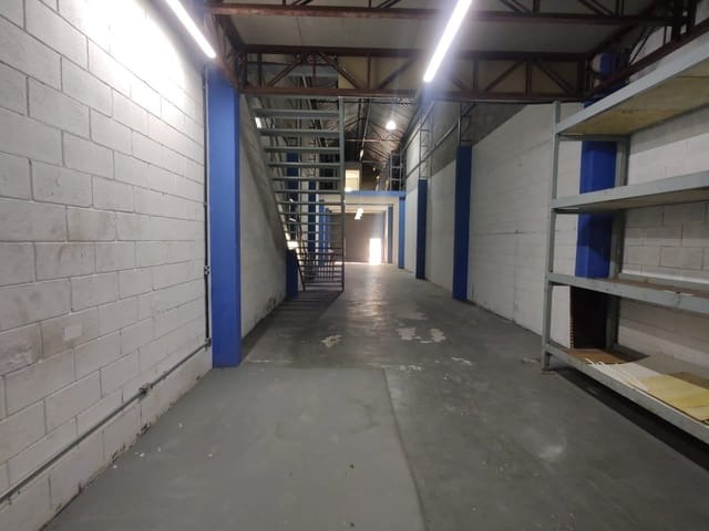 Galpão Industrial com 390m² para Aluguel – São Bernardo do Campo