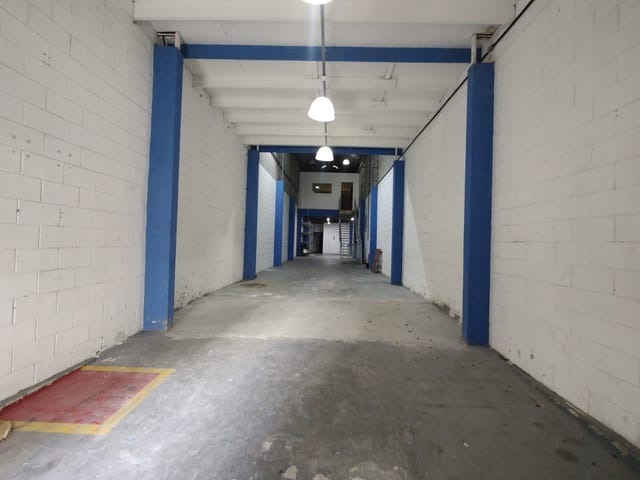 Galpão Industrial com 390m² para Aluguel – São Bernardo do Campo