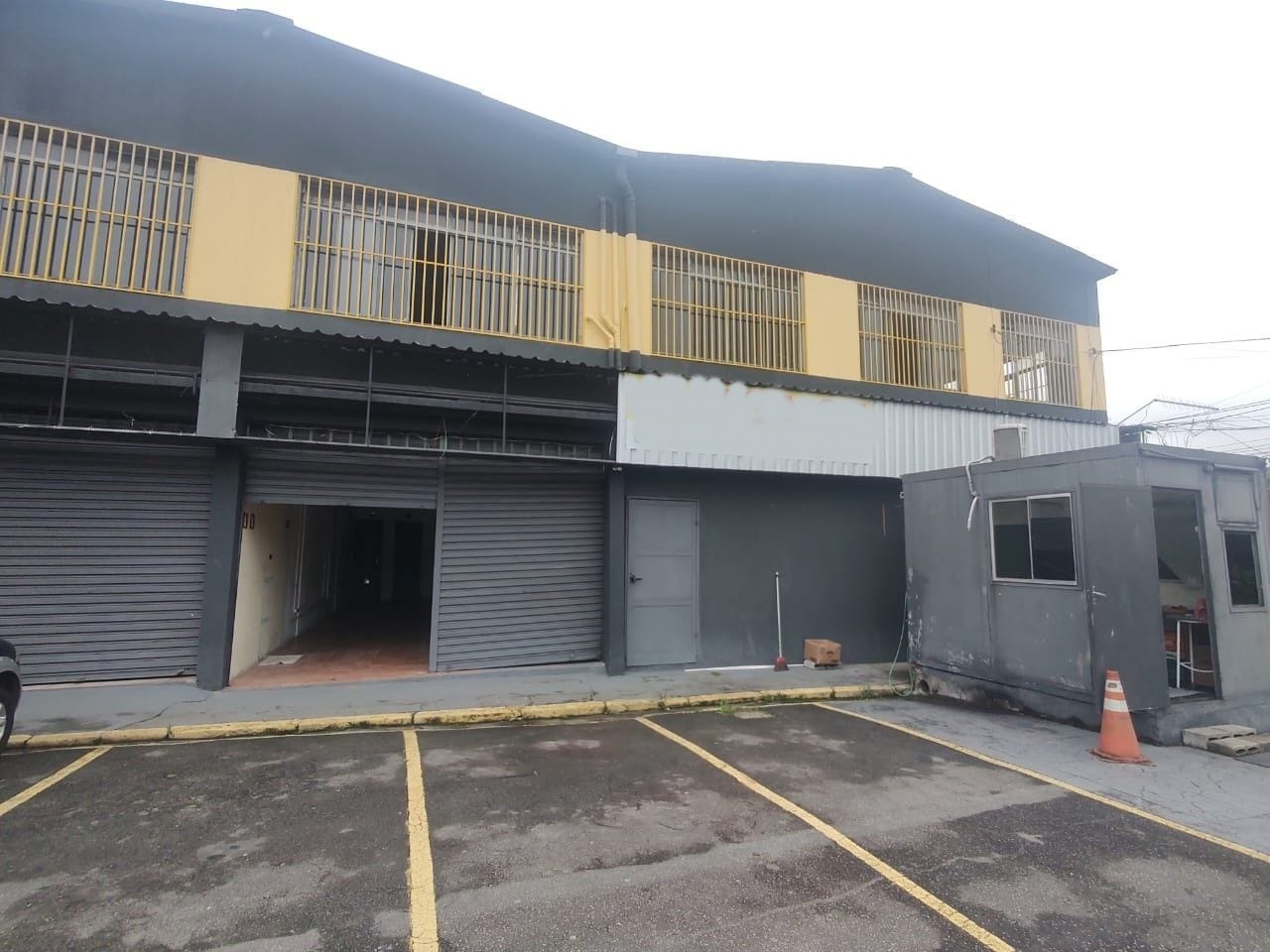 Galpão Comercial com 57.64m² para Aluguel – São Bernardo do Campo