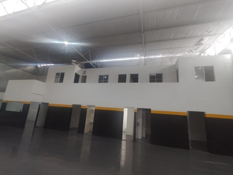 Galpão Comercial com 1078m² para Aluguel e Venda – Diadema