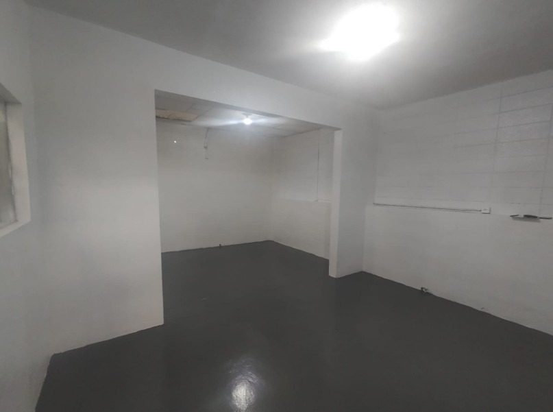 Galpão Comercial com 1078m² para Aluguel e Venda – Diadema