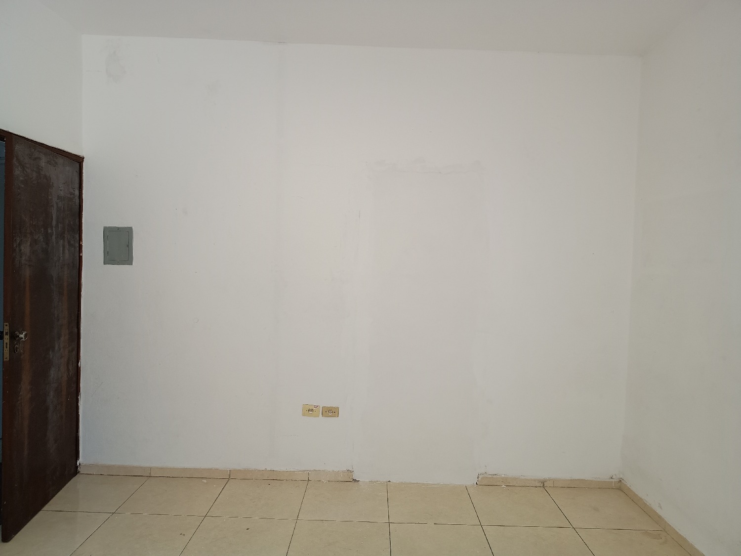 Sala Comercial com 29.46m² para Aluguel – Diadema