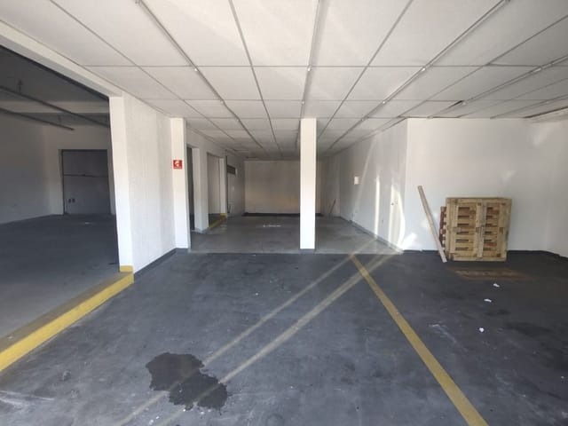 Galpão Comercial com 362.5m² para Aluguel – Santo André