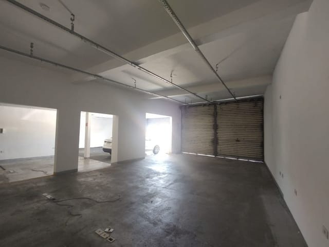Galpão Comercial com 362.5m² para Aluguel – Santo André
