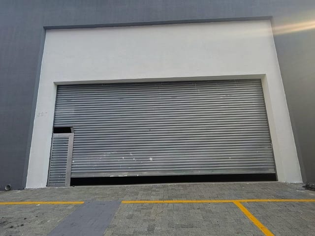 Salão Comercial com 258m² para Aluguel – Diadema