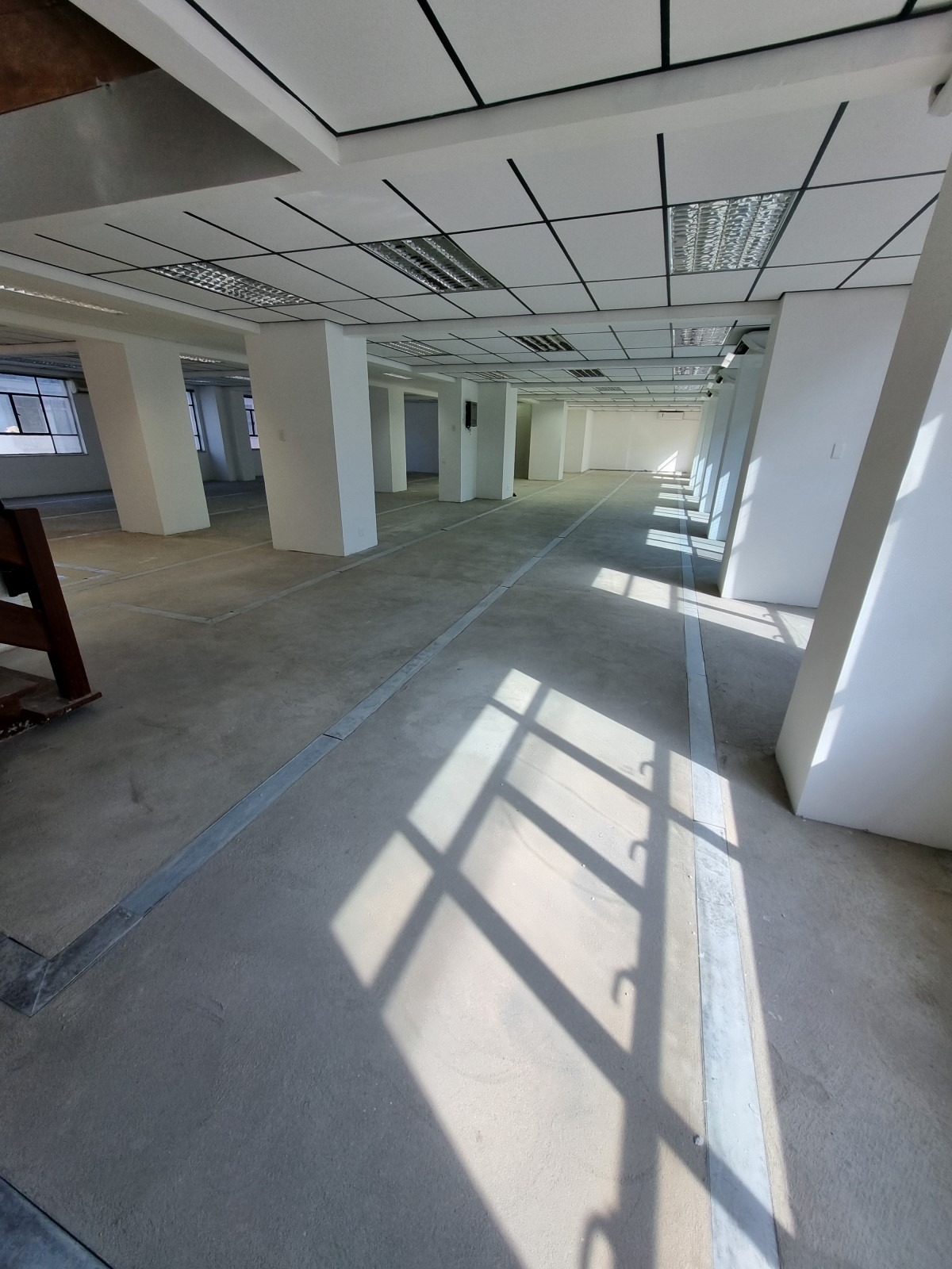 Conjunto Comercial com 562m² para Aluguel – São Paulo