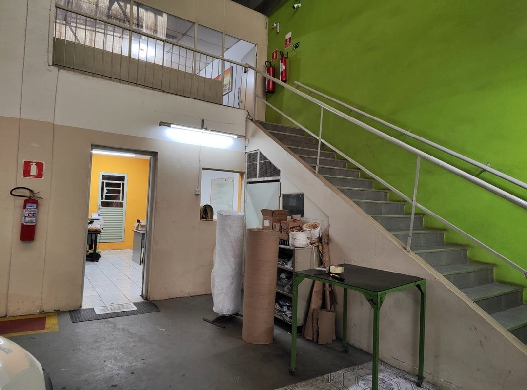Galpão Industrial com 925m² para Venda – Diadema
