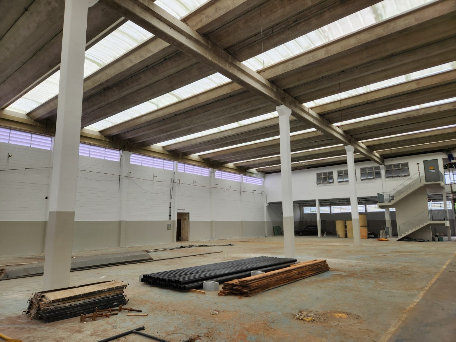 Galpão Industrial com 11890m² para Aluguel – Diadema