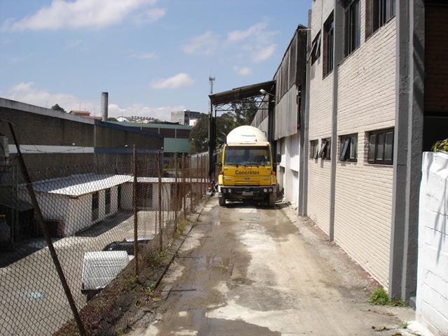 Galpão Industrial com 2100.84m² para Venda – Diadema