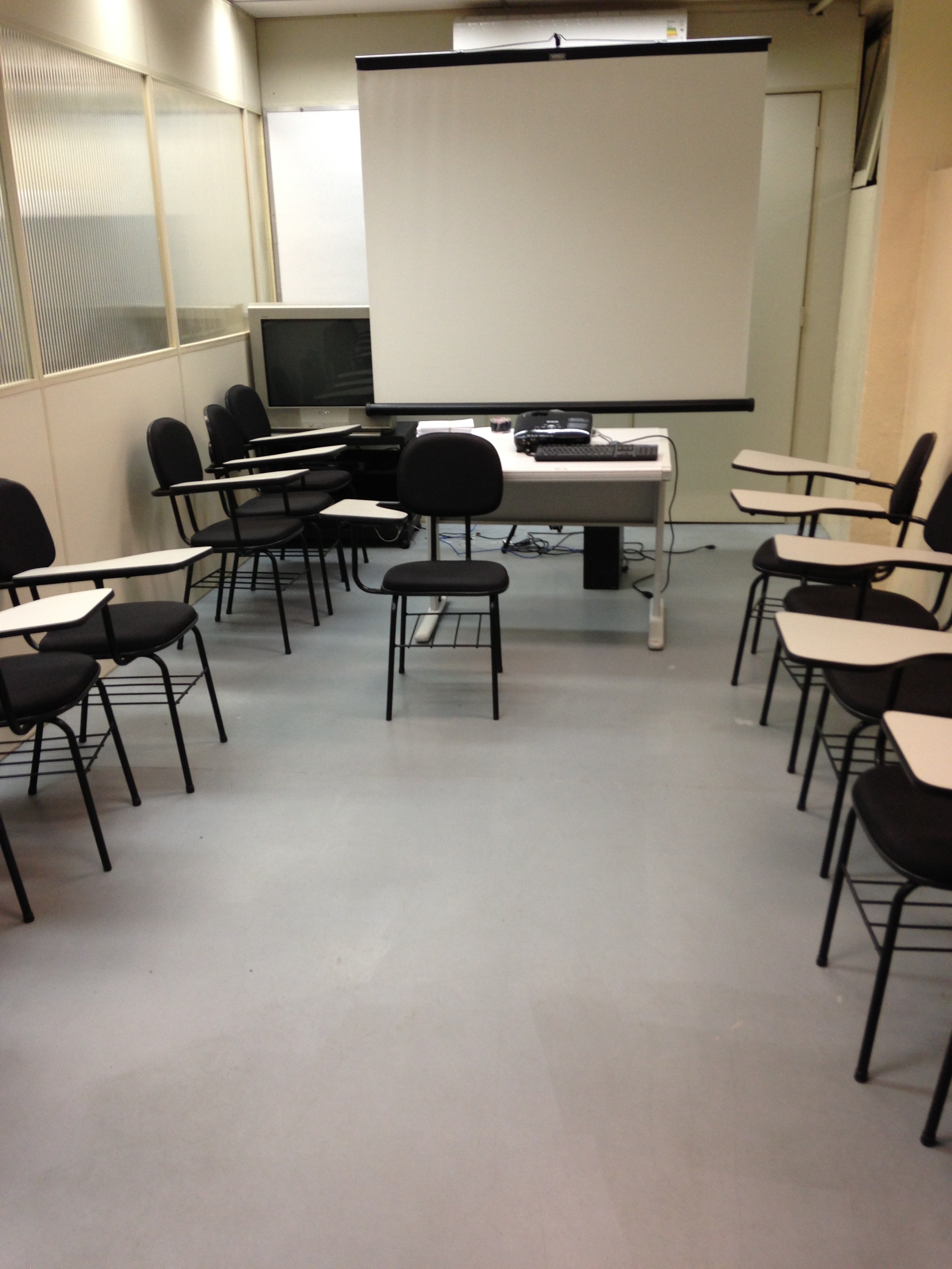 Galpão Industrial com 2100.84m² para Venda – Diadema