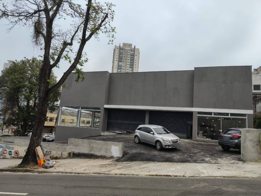 Galpão Comercial com 436m² para Aluguel – Santo André