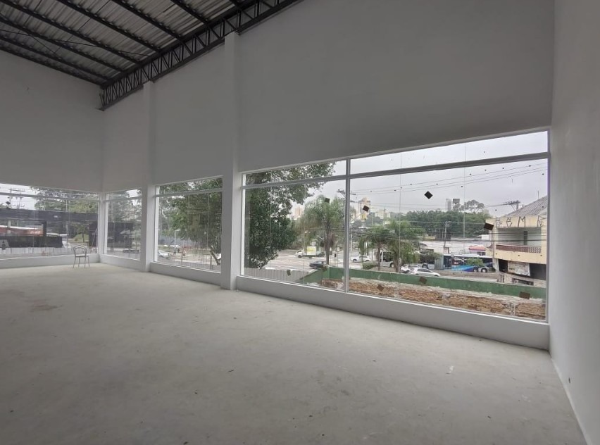 Galpão Comercial com 436m² para Aluguel – Santo André