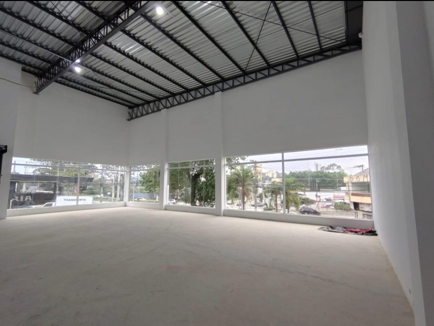 Galpão Comercial com 436m² para Aluguel – Santo André