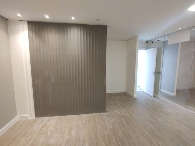 Galpão Comercial com 276.06m² para Aluguel – São Bernardo do Campo