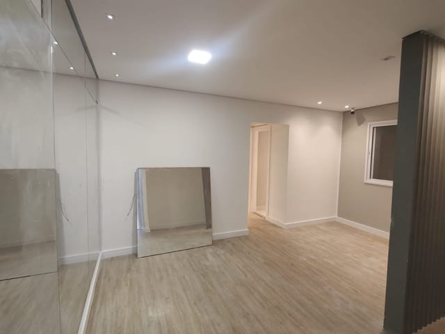 Galpão Comercial com 276.06m² para Aluguel – São Bernardo do Campo