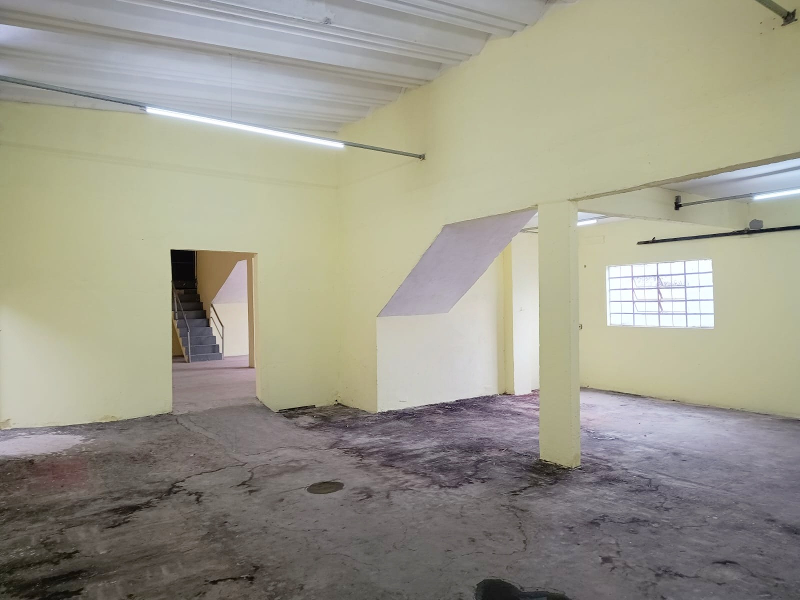 Galpão Industrial com 267m² para Aluguel – Diadema