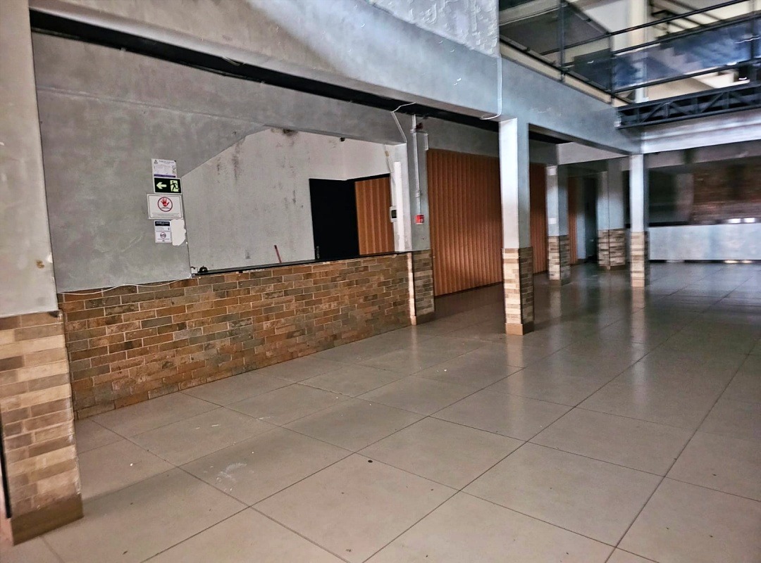 Prédio com 920m² para Aluguel e Venda – Diadema