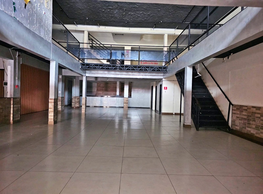 Prédio com 920m² para Aluguel e Venda – Diadema