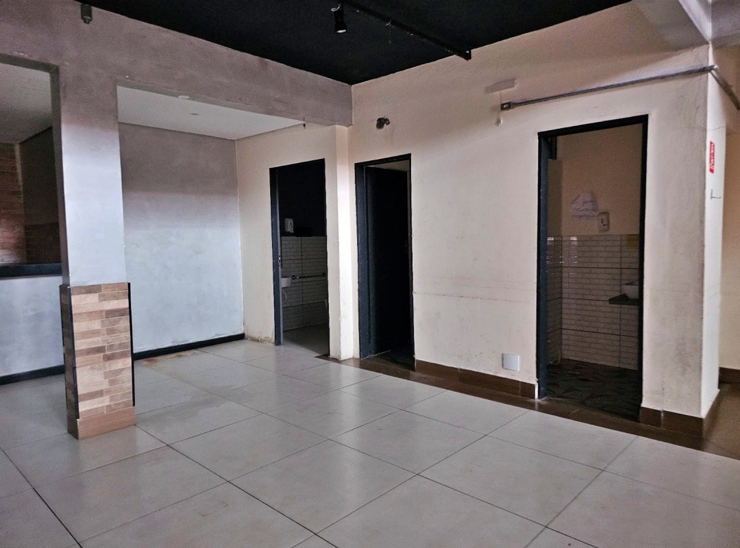 Prédio com 920m² para Aluguel e Venda – Diadema